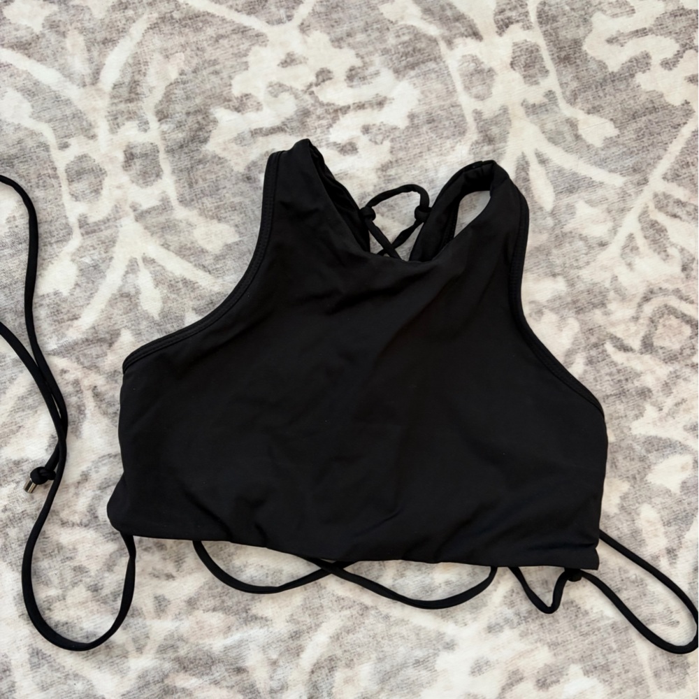 Buffbunny swim top